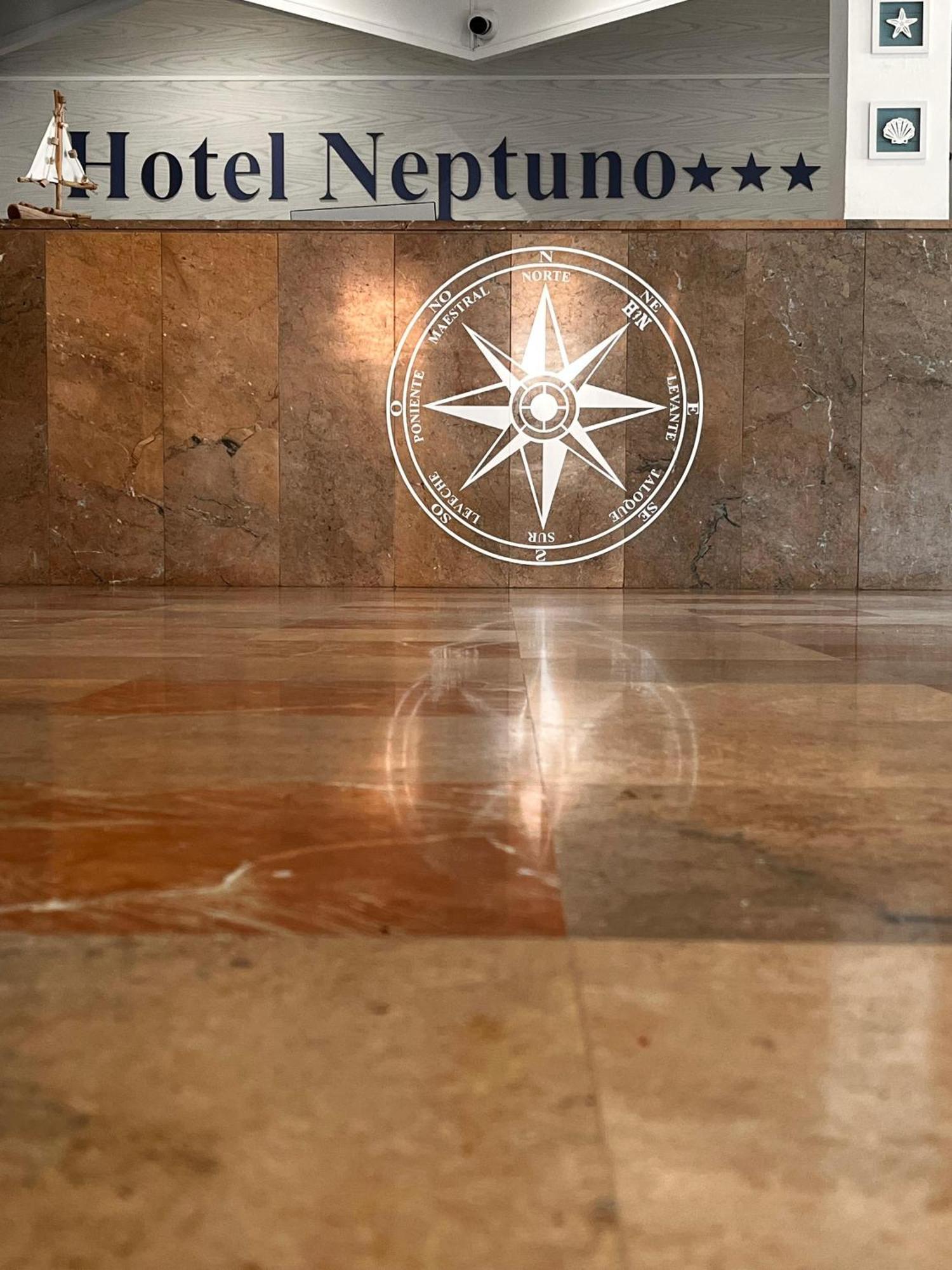 Hotel Neptuno Сан Педро дел Пинатар Екстериор снимка